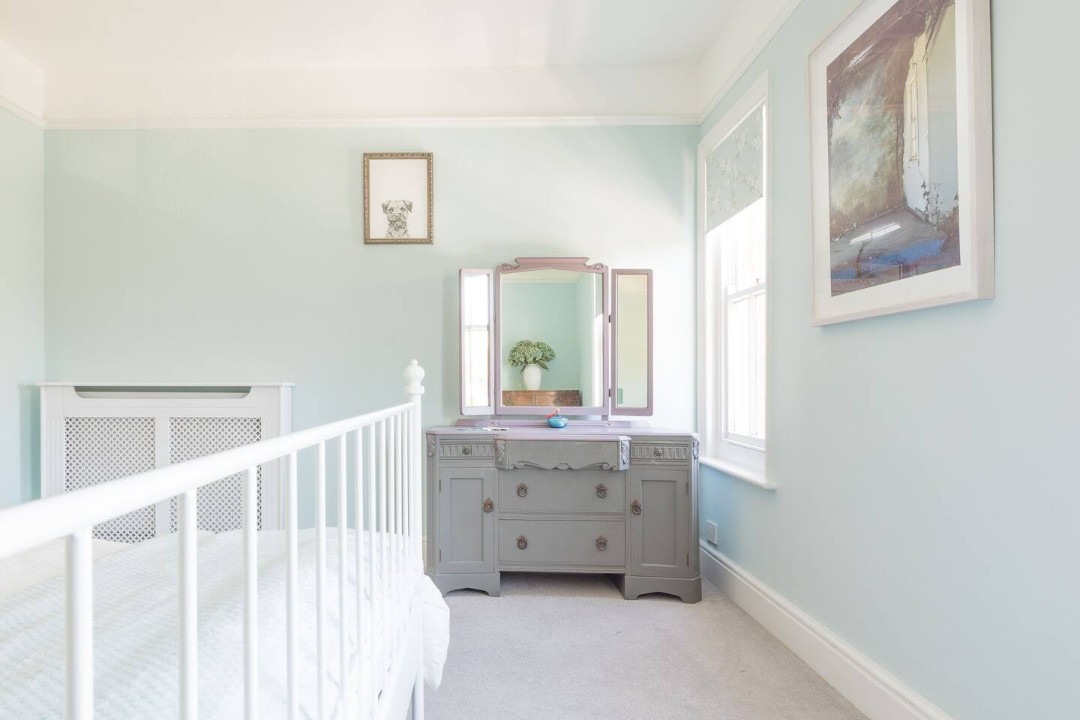 goldfinch kingsize bedroom vanity