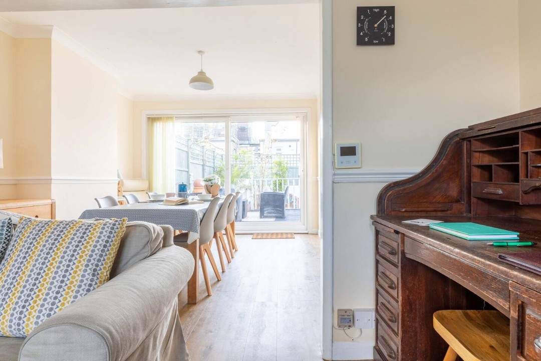 desk area in living room - tideway