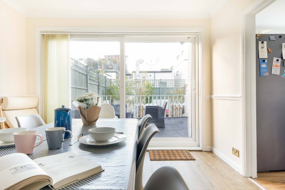 dining room view to patio area - Tideway