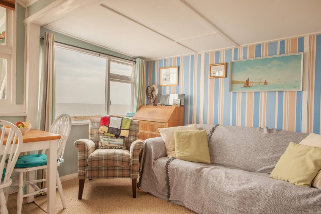 Cosy seating area - Cockle Cottage