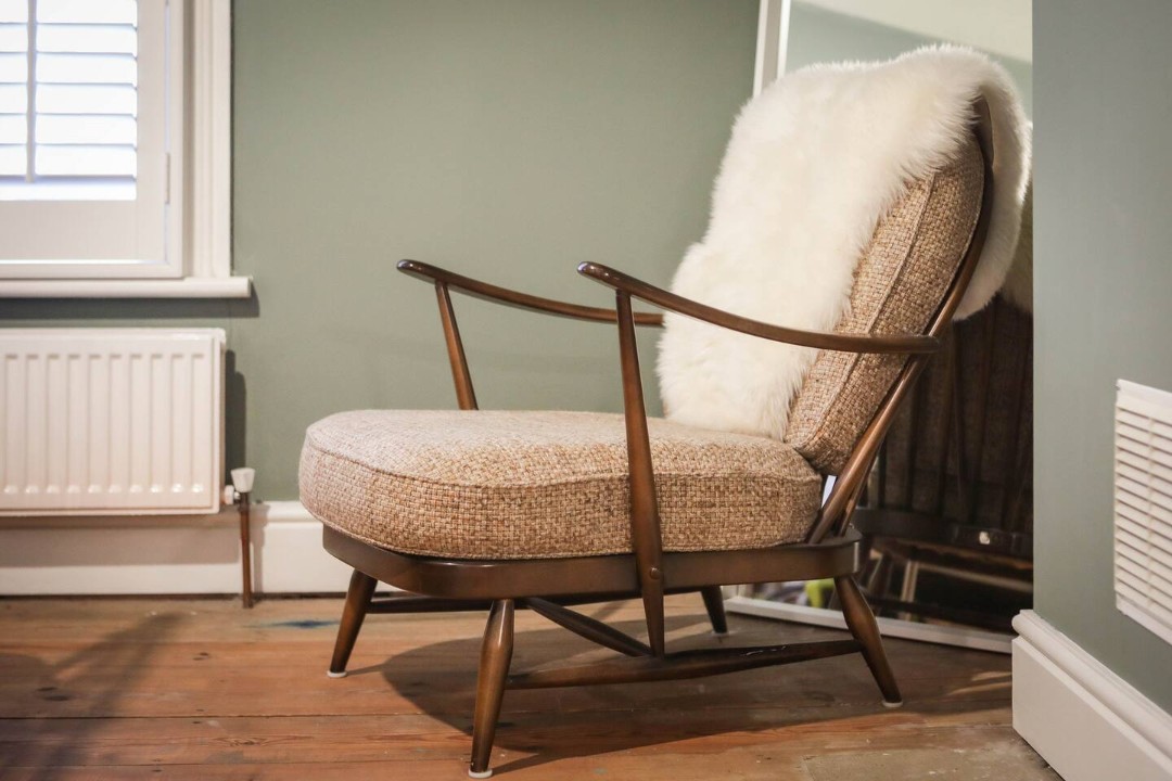 Front double bedroom Chair - Juniper Cottage