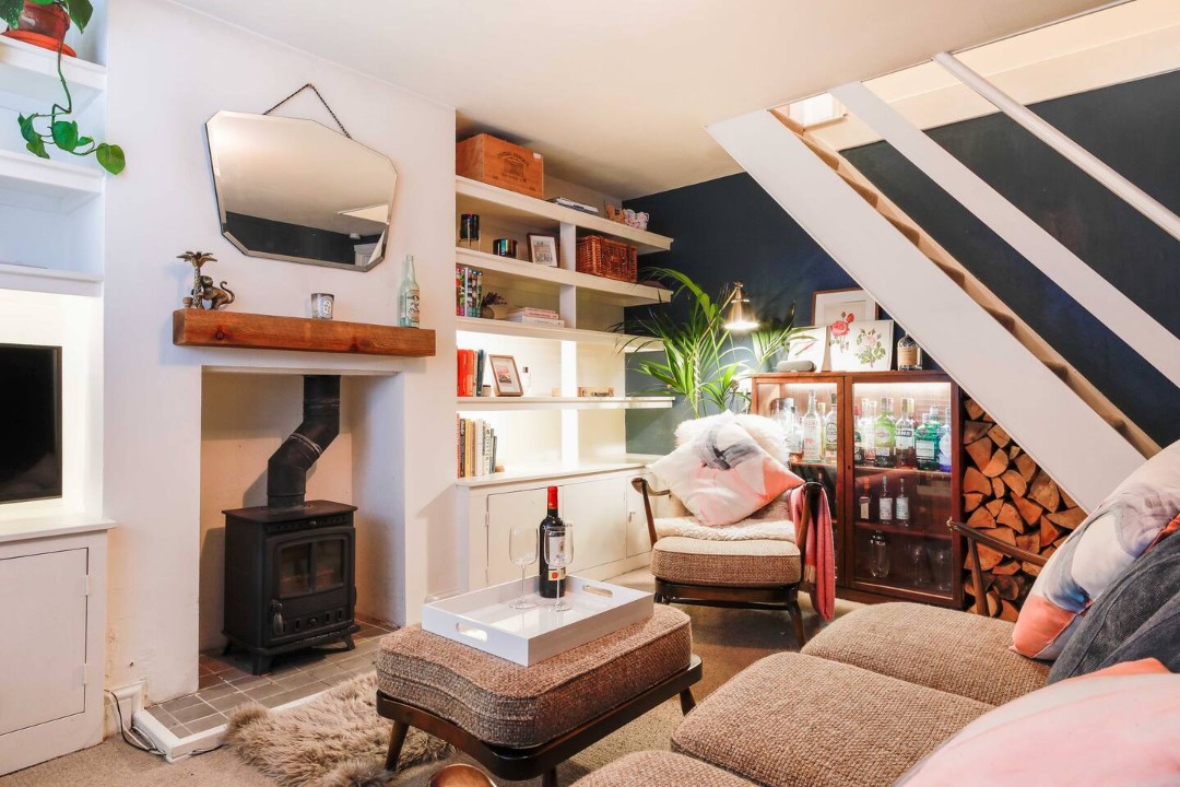 Living room with log burner - Juniper Cottage
