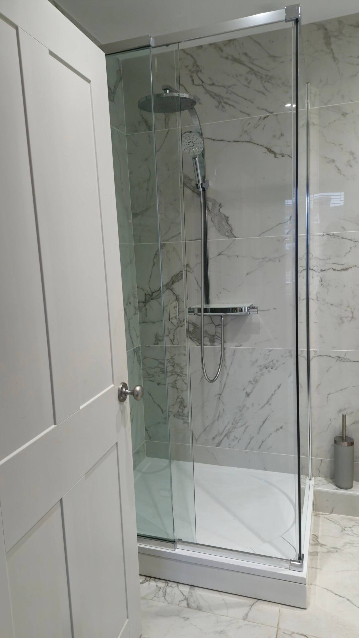 Shower - Devon Cottage