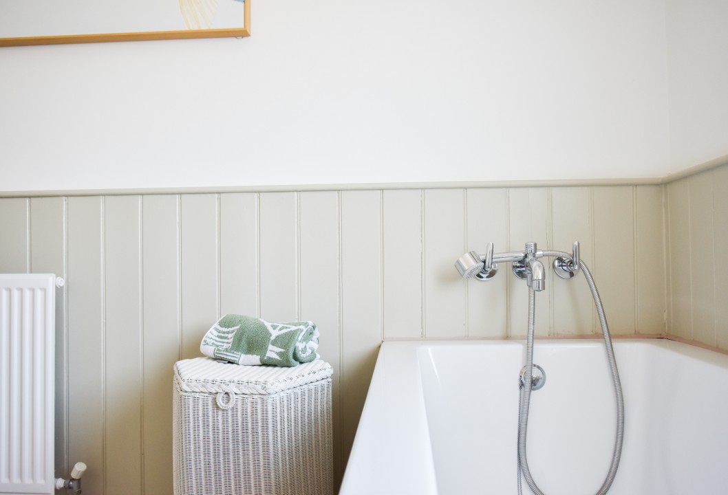 the roost ensuite