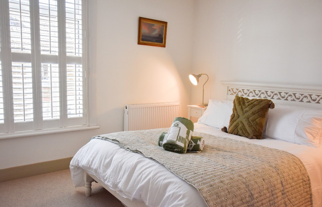 the roost front double bedroom
