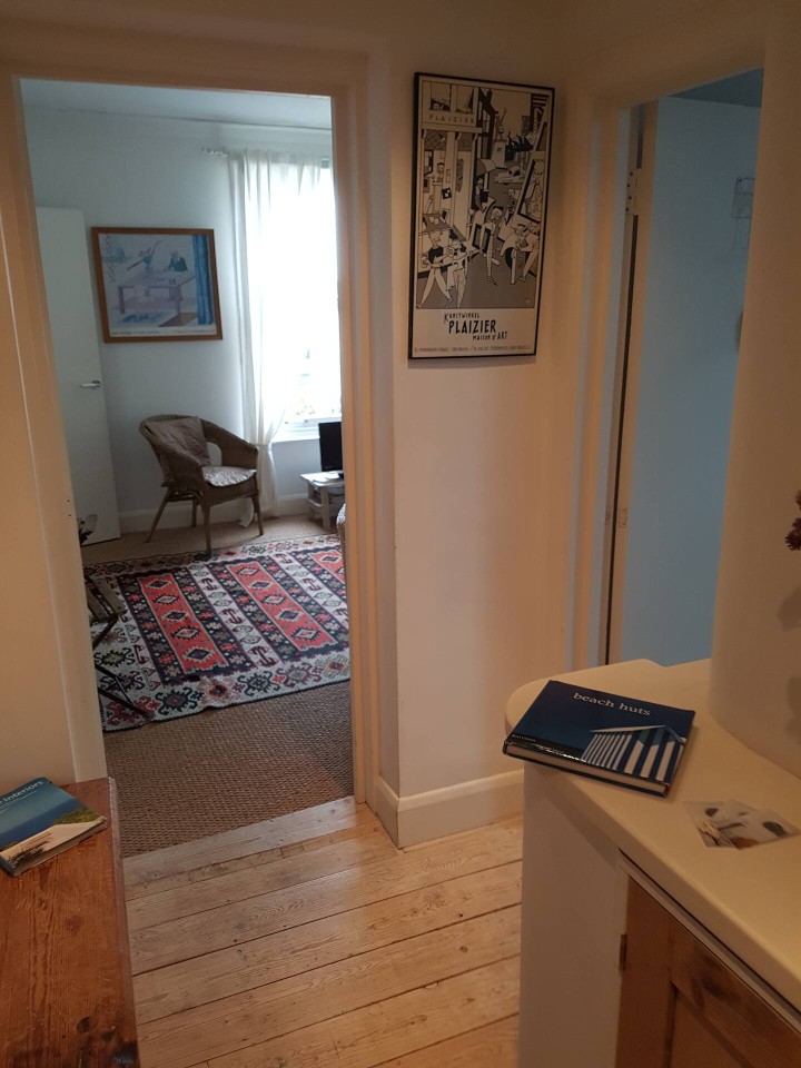 Flat One Harbour Street hallway