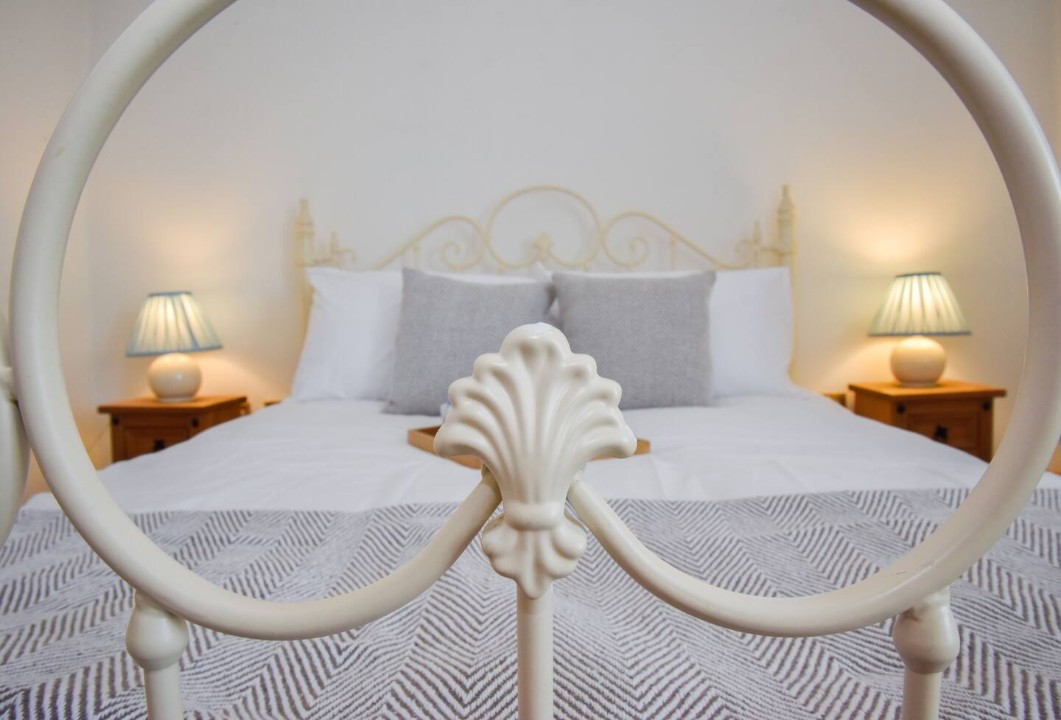 The Sovereign 1st floor bedroom