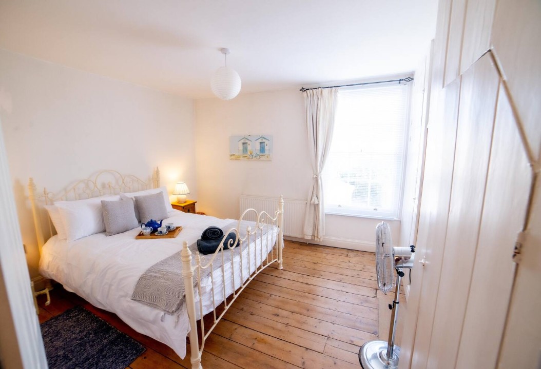 The Sovereign 1st floor kingsize bedroom with fan