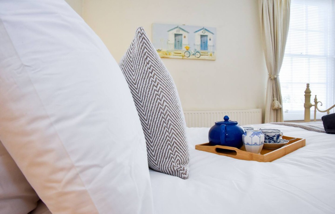The Sovereign 1st floor kingsize bedroom