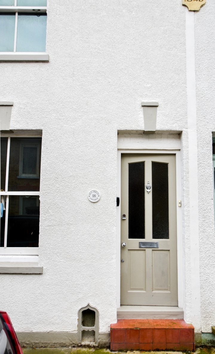 sea holly cottage front door